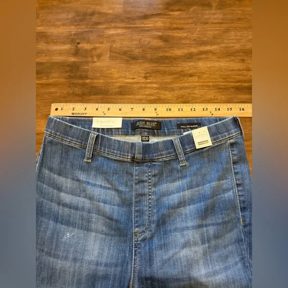 Judy Blue Jeans Women’s SZ 11/30 Pull On High Waist Flare Medium Wash Stretch - Picture 9 of 12